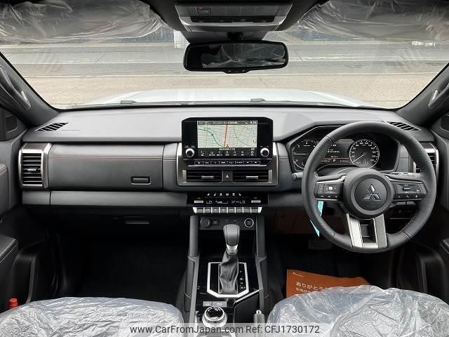 mitsubishi triton 2025 CFJ1730172 image 2