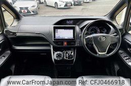 toyota esquire 2015 504928-925909