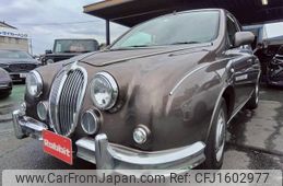 mitsuoka viewt 2008 CFJ1602977