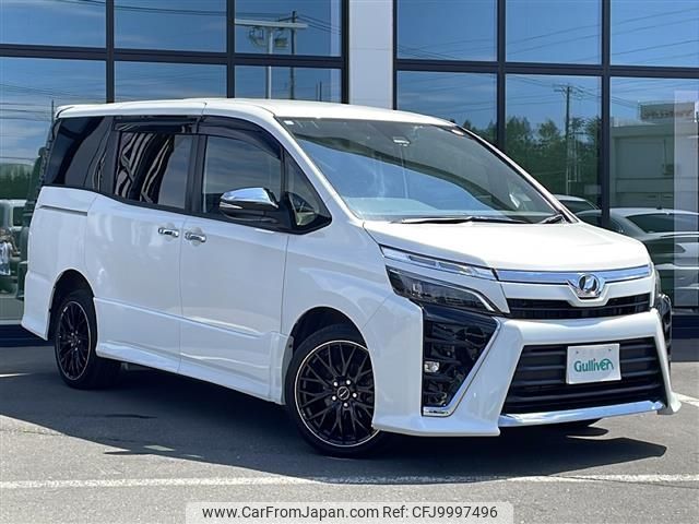 toyota voxy 2018 -TOYOTA--Voxy DBA-ZRR85W--ZRR85-0111764---TOYOTA--Voxy DBA-ZRR85W--ZRR85-0111764- image 1