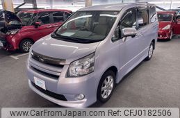 toyota noah 2009 AF-ZRR70-0232463