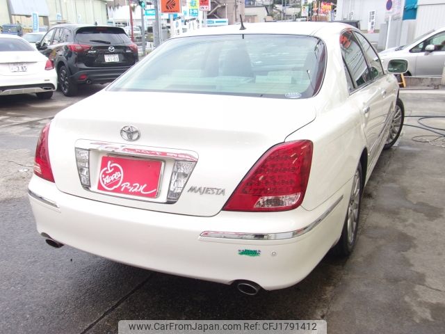 toyota crown-majesta 2005 CFJ1791412 image 2