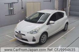 toyota aqua 2014 -TOYOTA--AQUA NHP10-6325870---TOYOTA--AQUA NHP10-6325870-