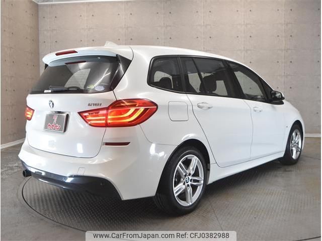 bmw 2-series 2016 quick_quick_2D15_WBA2D320005E75338 image 2