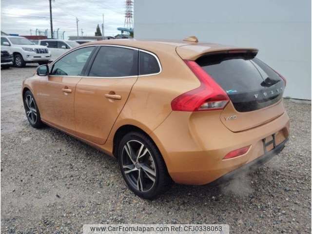 volvo v40 2013 -VOLVO--Volvo V40 DBA-MB4164T--YV1MV485BE2094644---VOLVO--Volvo V40 DBA-MB4164T--YV1MV485BE2094644- image 2