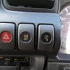 isuzu elf-truck 2006 CFJ1751956 image 28
