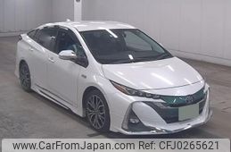 toyota prius-phv 2017 quick_quick_DLA-ZVW52_ZVW52-3062142