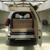 toyota land-cruiser-prado 2023 ENHANCEAUTO_1_ea301313 image 13