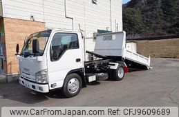 isuzu elf-truck 2013 GOO_NET_EXCHANGE_0220150A30240318W001