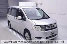 honda stepwagon 2011 CFJ0744513