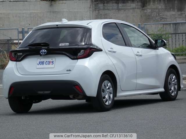 toyota yaris 2023 -TOYOTA--Yaris 6AA-MXPH10--MXPH10-2118182---TOYOTA--Yaris 6AA-MXPH10--MXPH10-2118182- image 2