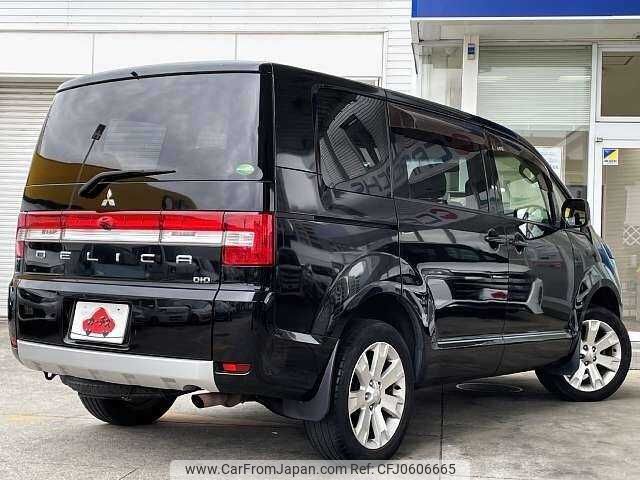 mitsubishi delica-d5 2014 504928-927113 image 2