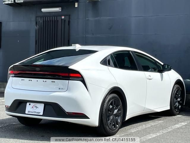 toyota prius 2023 quick_quick_ZVW60_ZVW60-4003267 image 2