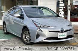 toyota prius 2017 -TOYOTA--Prius DAA-ZVW55--ZVW55-8051723---TOYOTA--Prius DAA-ZVW55--ZVW55-8051723-