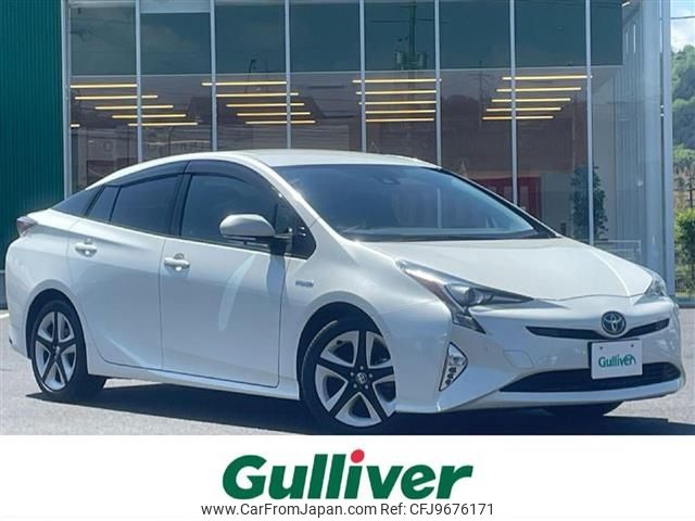 toyota prius 2018 -TOYOTA--Prius DAA-ZVW51--ZVW51-8042853---TOYOTA--Prius DAA-ZVW51--ZVW51-8042853- image 1