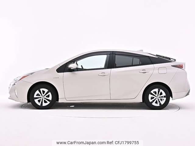 toyota prius 2016 CFJ1799755 image 2