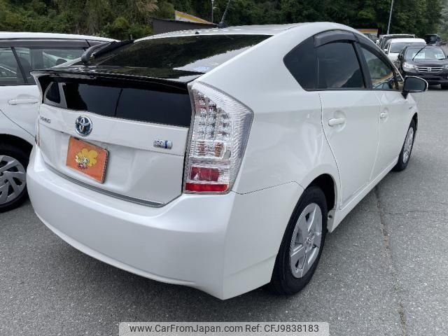 toyota prius 2011 quick_quick_DAA-ZVW30_124050279 image 2