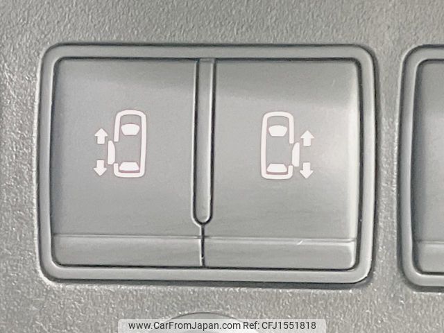 nissan serena 2010 CFJ1551818 image 2