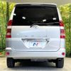 toyota noah 2004 -TOYOTA--Noah TA-AZR60G--AZR60-0299638---TOYOTA--Noah TA-AZR60G--AZR60-0299638- image 17