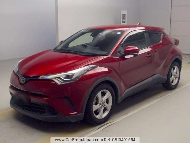 toyota c-hr 2018 -TOYOTA--C-HR DBA-NGX10--NGX10-2004368---TOYOTA--C-HR DBA-NGX10--NGX10-2004368- image 1