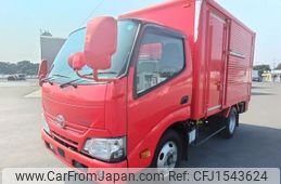 toyota dyna-truck 2017 CFJ1543624