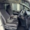 toyota voxy 2014 248 image 13