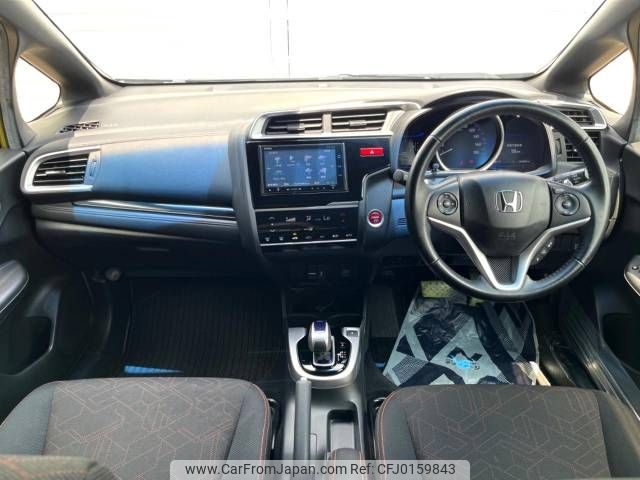 honda fit 2015 -HONDA--Fit DAA-GP5--GP5-3206107---HONDA--Fit DAA-GP5--GP5-3206107- image 2