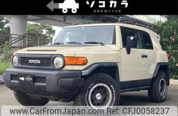 toyota fj-cruiser 2011 quick_quick_-GSJ15W-_JTEBU4BF3AK080255