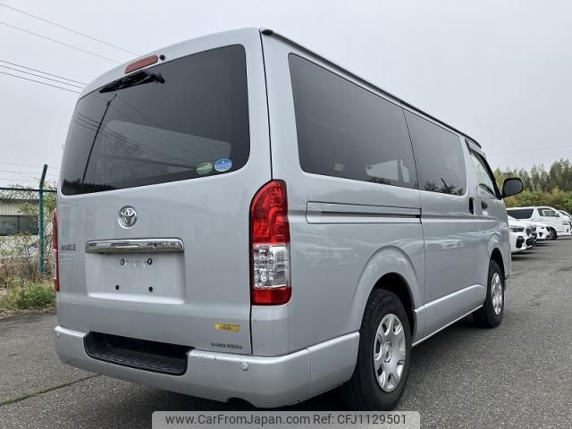 toyota hiace-van 2017 quick_quick_QDF-KDH201V_5030682 image 2