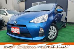 toyota aqua 2013 -TOYOTA--AQUA DAA-NHP10--NHP10-6196842---TOYOTA--AQUA DAA-NHP10--NHP10-6196842-
