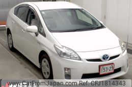 toyota prius 2011 CFJ1814343