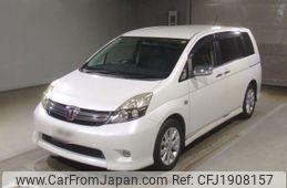 toyota isis 2013 CFJ1908157
