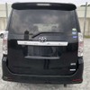 toyota voxy 2008 769235-190608172628 image 4