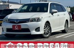 toyota corolla-fielder 2013 CFJ1773692