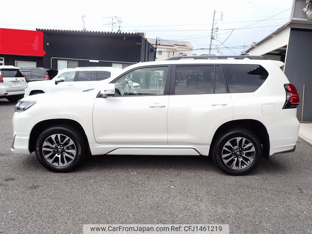 toyota land-cruiser-prado 2022 CFJ1461219 image 2
