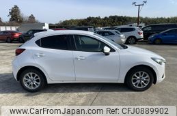 mazda demio 2016 NIKYO_KS37551