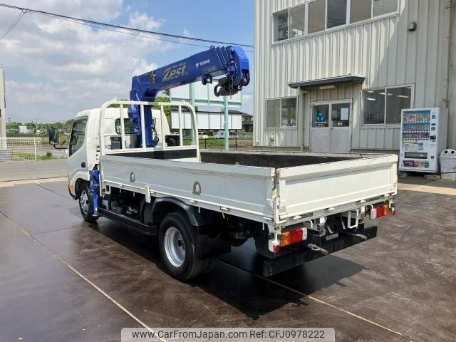 hino dutro 2017 CFJ0978222 image 2