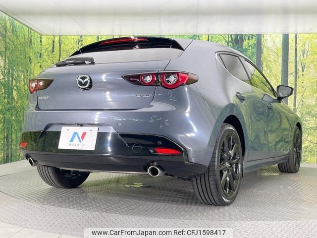 mazda mazda3-fastback 2022 CFJ1598417 image 2