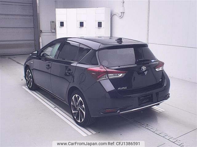 toyota auris 2016 CFJ1386591 image 2