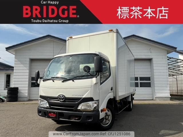 toyota toyoace 2016 GOO_NET_EXCHANGE_0302343A30250604W001 image 1