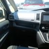 nissan serena 2017 NIKYO_KK79843 image 31