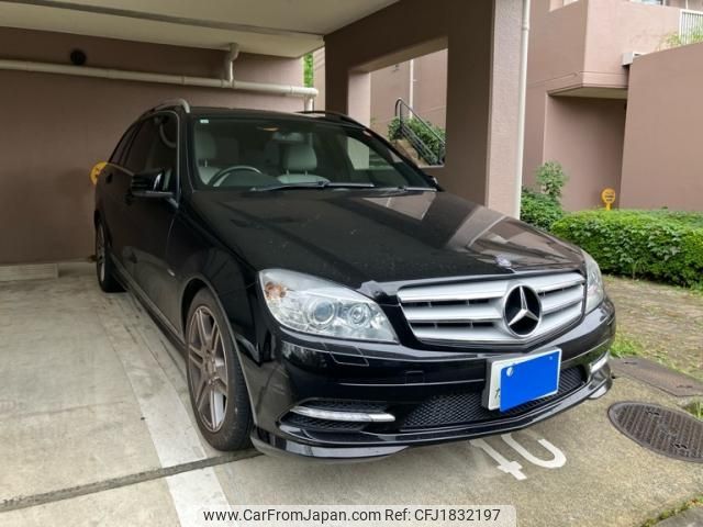 mercedes-benz c-class-station-wagon 2011 CFJ1832197 image 2