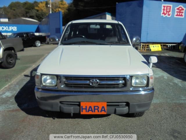 toyota hilux-sports-pick-up 1998 GOO_NET_EXCHANGE_0501137A30241206W001 image 2