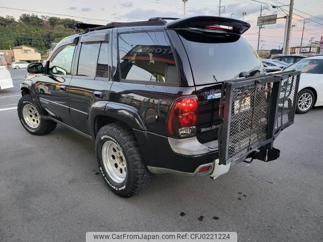 chevrolet trailblazer 2003 quick_quick_T360_1GNDT13S832209630 image 2