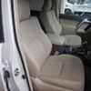 toyota land-cruiser-prado 2022 24632803 image 37