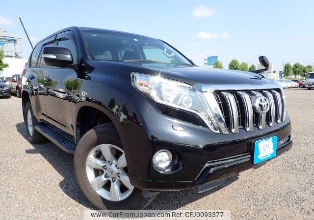 toyota land-cruiser-prado 2017 REALMOTOR_N2024080023F-10 image 2