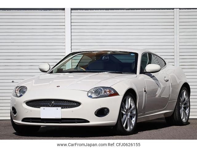 jaguar xk-series 2006 quick_quick_J435A_SAJKC43K075B11928 image 2