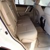 toyota land-cruiser-prado 2020 24352303 image 36