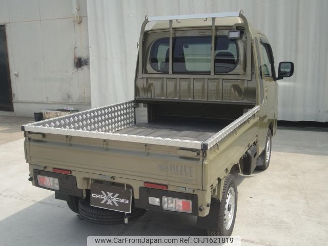 daihatsu hijet-truck 2023 CFJ1621819 image 2