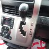 toyota voxy 2010 -TOYOTA--Voxy DBA-ZRR70W--ZRR70-0355799---TOYOTA--Voxy DBA-ZRR70W--ZRR70-0355799- image 24